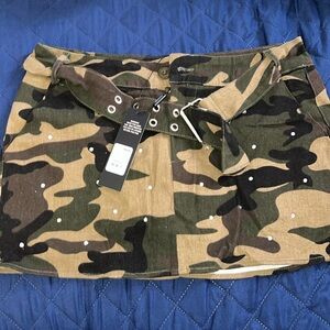 Fashion Nova Tabloid Belted Micro Mini skirt